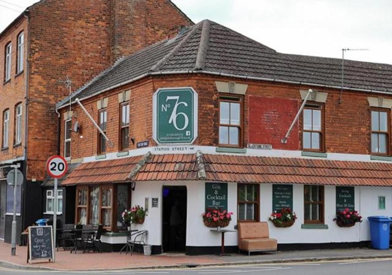 1 & 2 Bed Apartments - Desborough, Kettering, Cosy, Parking, Family, Wifi Dış mekan fotoğraf